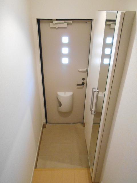 フェリオＢ 玄関