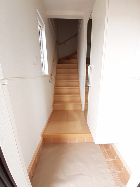 ラ・クゥー　Ａ 玄関