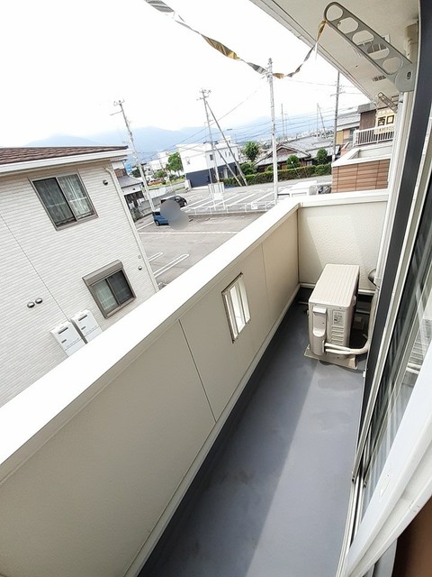 ラ・クゥー　Ａ ベランダ