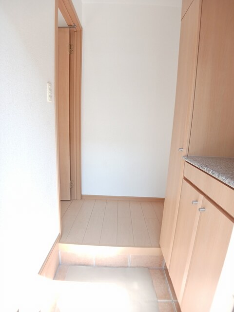 グラン・すずかぜの丘Ｃ 玄関