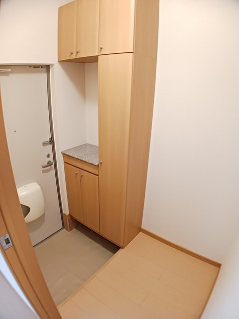 グラン・すずかぜの丘Ｃ 玄関