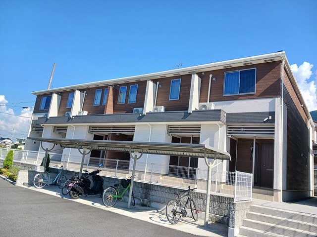 サンリット四国中央　Ａ 106号室 外観