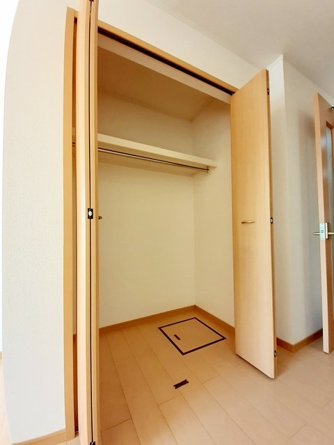 イベール　パーク その他3