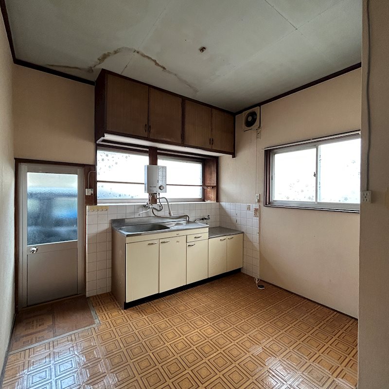 日野EH貸家（平屋） リビング