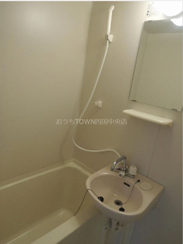 B.G　Fieldハイツ 風呂画像