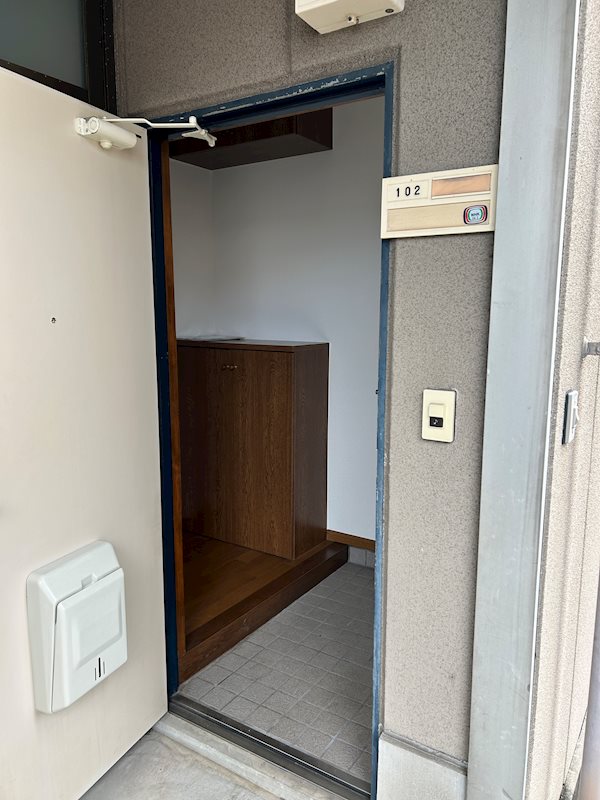 ソミュールアン 玄関