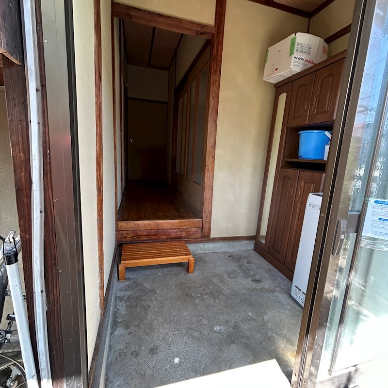 吉野棟割1 玄関