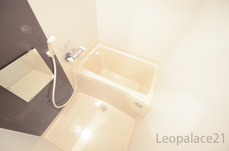 レオネクストスノーホワイト 風呂画像
