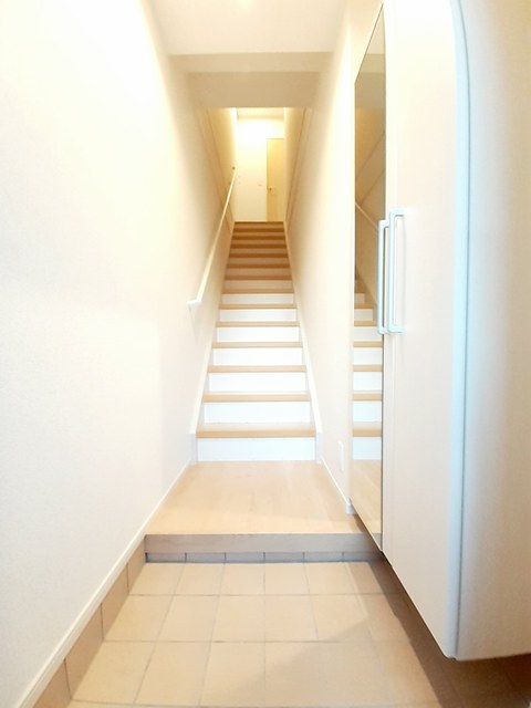 クラール東村　Ｃ 玄関