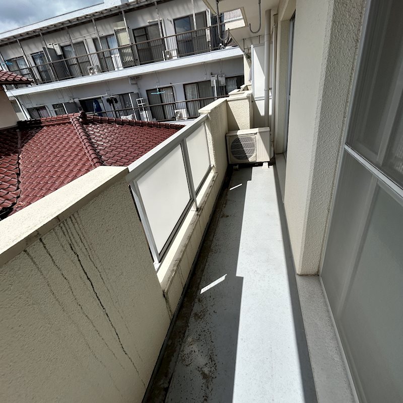 ファミーユシノハラ ベランダ