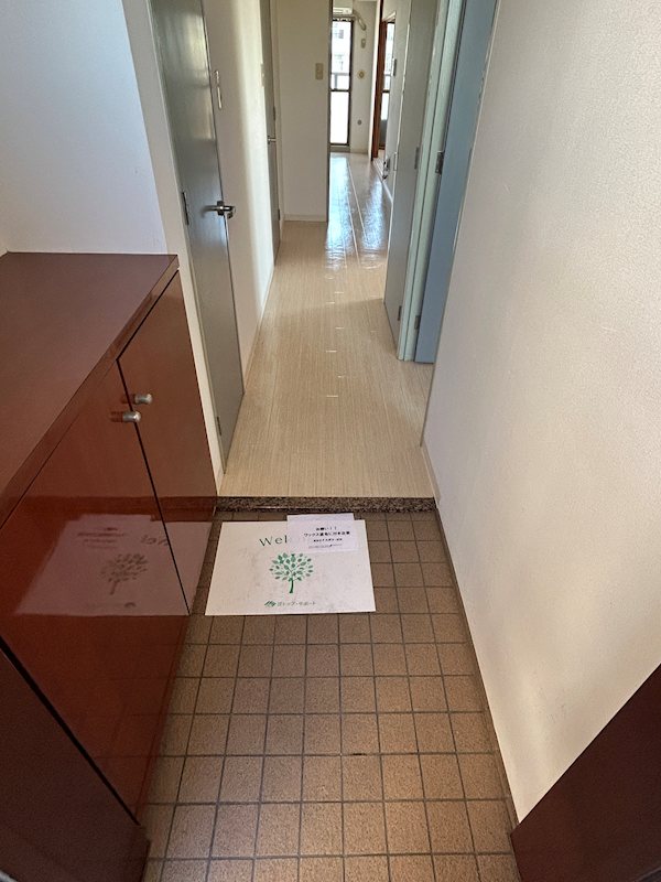 グランドパレス東雲 玄関