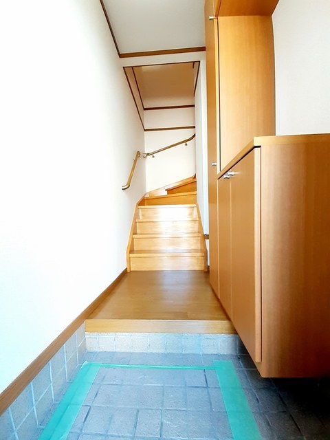 シャン　ド　フルール 玄関