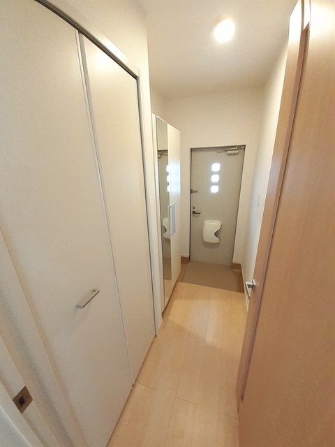ブリーズヒル国領　Ｇ 玄関