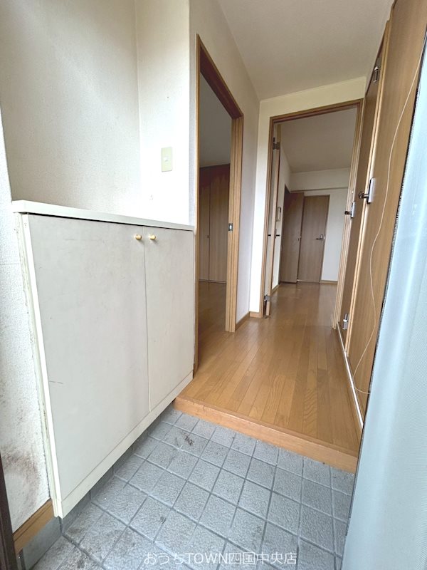 エクセルハイツ 玄関