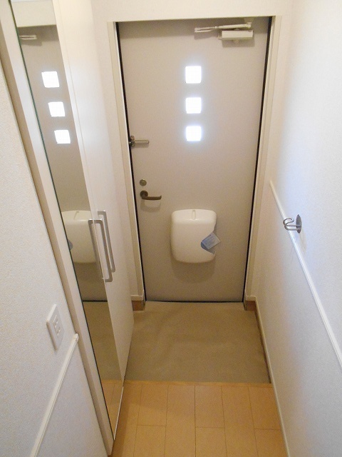セリーヌ　Ｂ 玄関