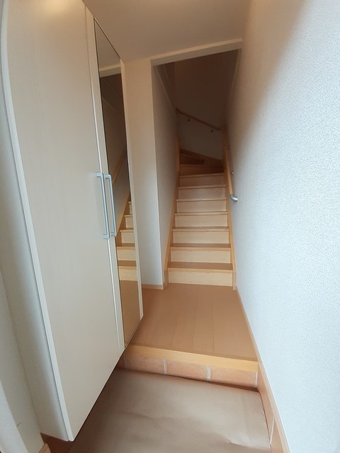 エアリ－ 玄関