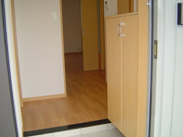 アビニティ 玄関