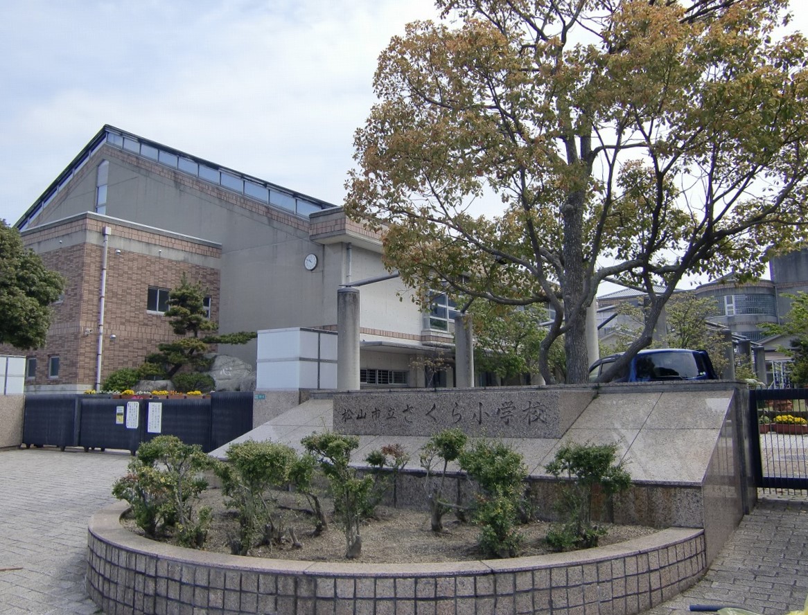 キャッスルエアポート  周辺画像4