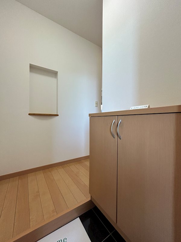 原ビル 玄関
