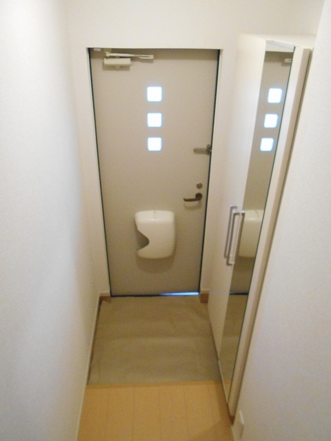 クレメント　Ｂ 玄関