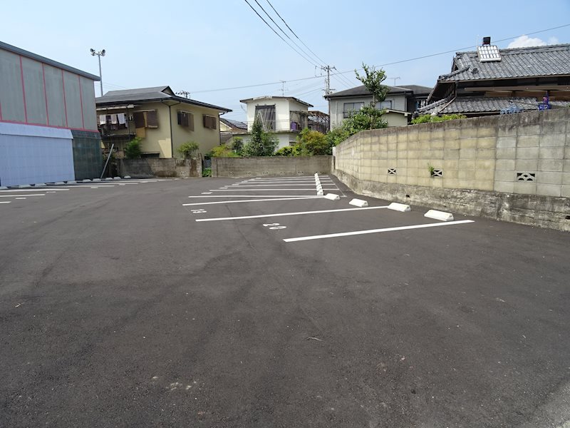 溝辺パーキング  13号室 外観