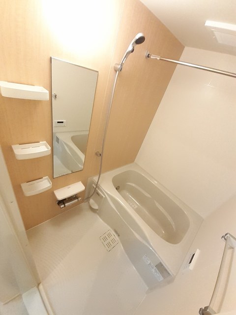 ミニョン　ノンブリル川之江Ａ 風呂画像