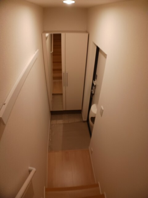 ミニョン　ノンブリル川之江Ａ 玄関