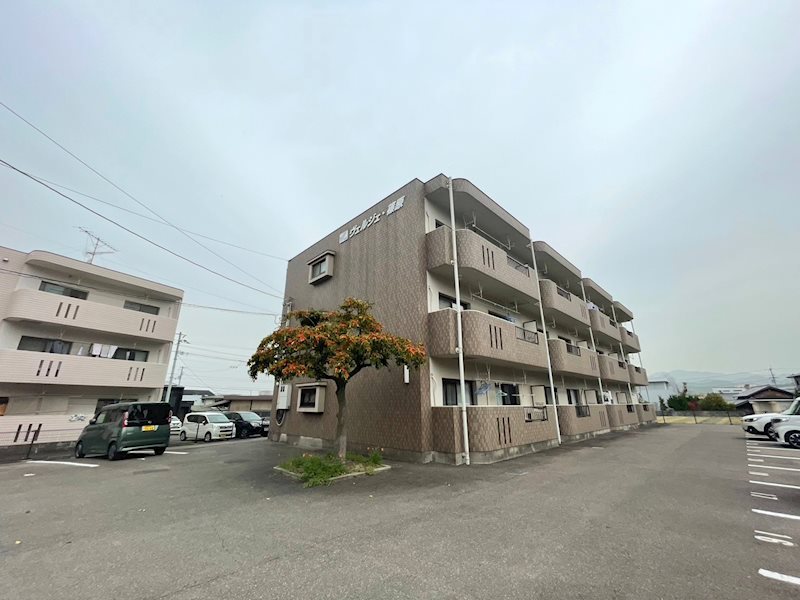 ヴェルジェ篠原 302号室 外観