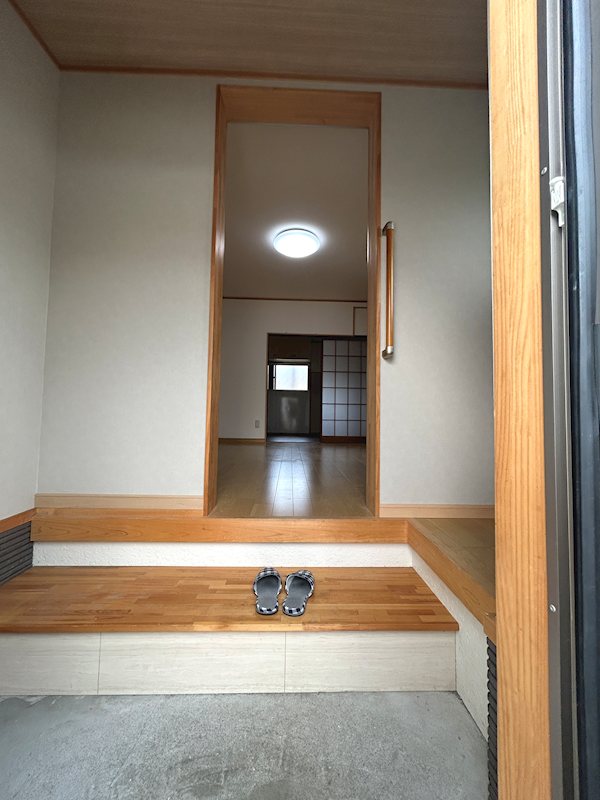 光アパート1F 玄関