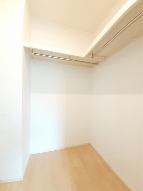 グランディール枝堀Ａ 収納