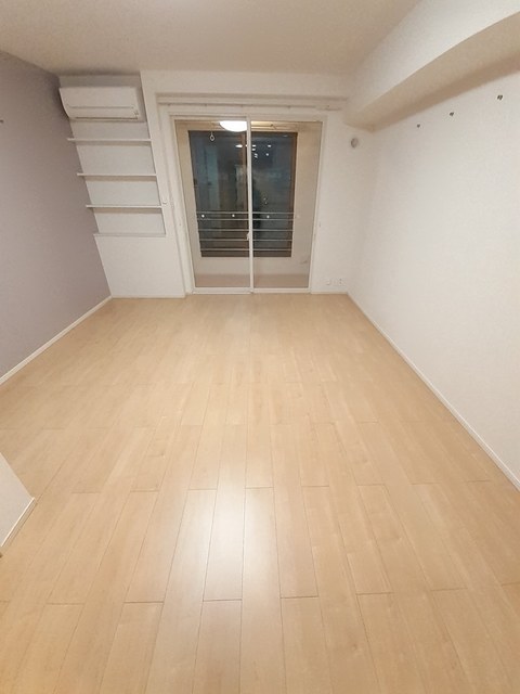 ブランド　ラボ リビング