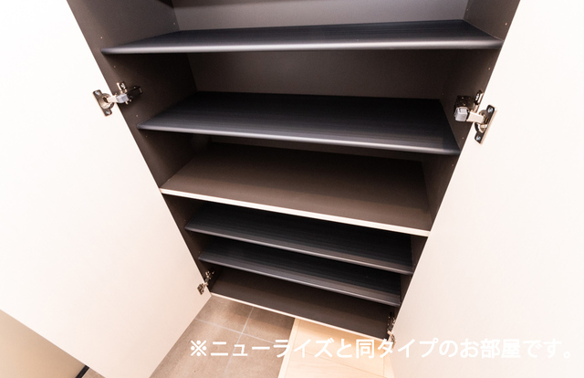プラス　オン その他5