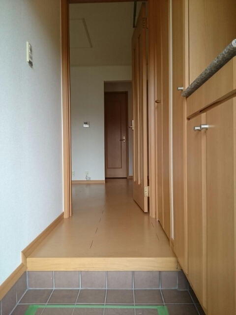 ボヌール　Ａ 玄関
