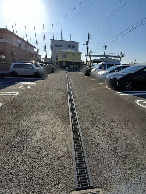 ファミール光葉Ⅱ　Ｂ棟 駐車場