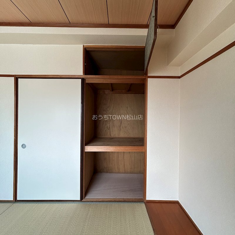 仙波マンション 収納