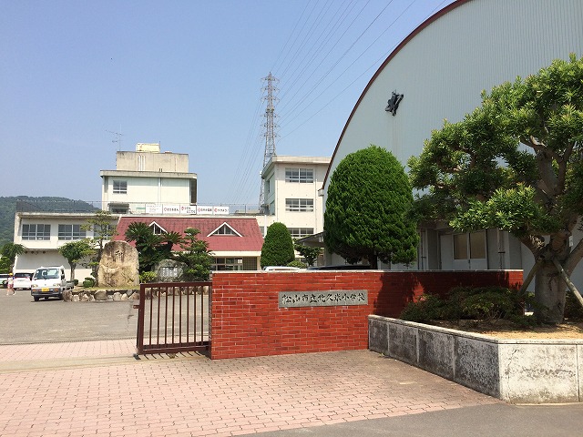 仙波マンション 小学校