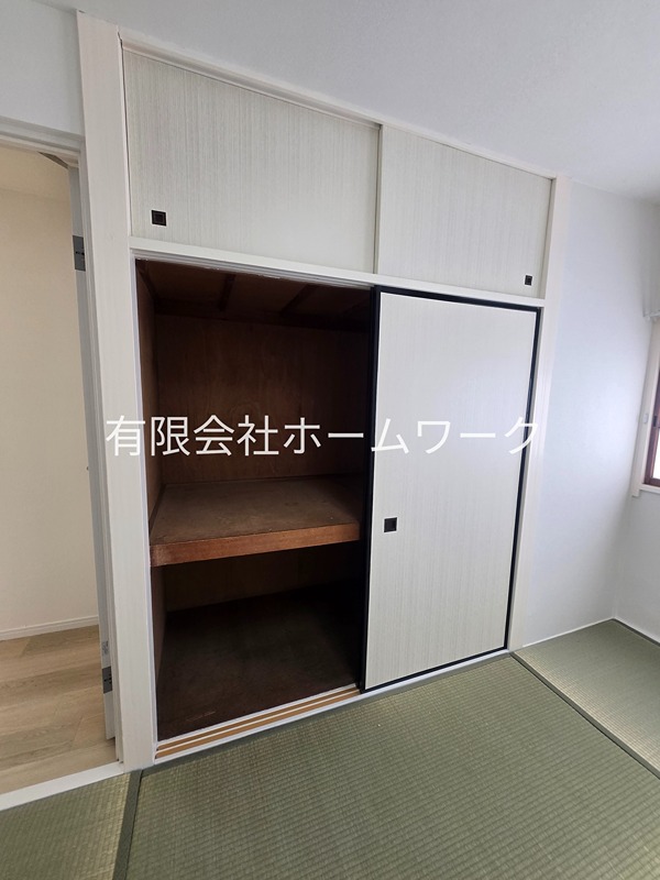 レジ東郷 収納