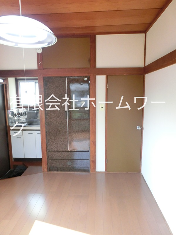 神宮荘 リビング