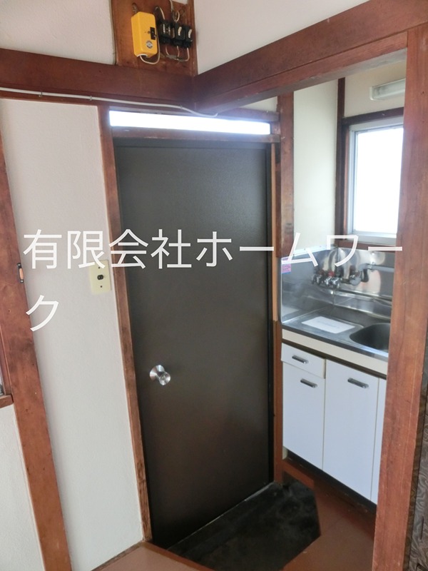 神宮荘 玄関