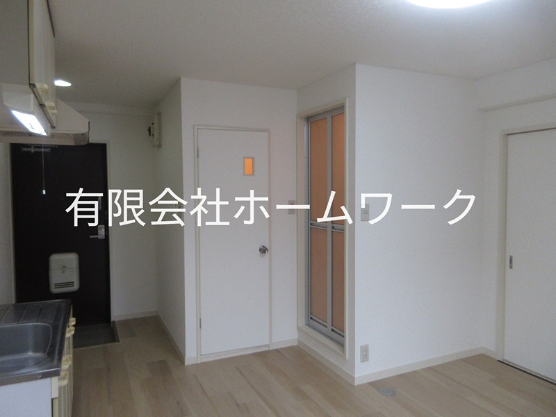 アーデル リビング