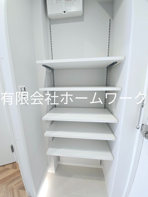 ロイヤルハイツ新高円寺 収納