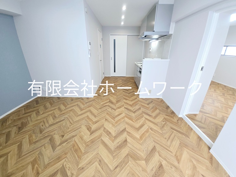 ロイヤルハイツ新高円寺 リビング