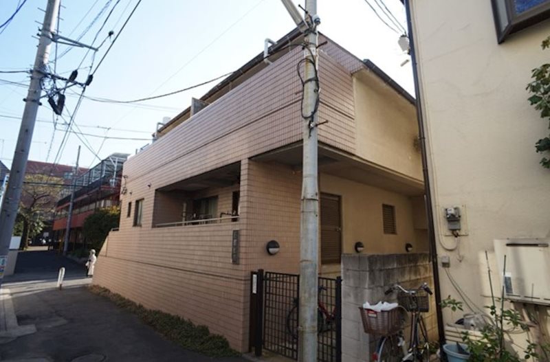 日信ビル 外観