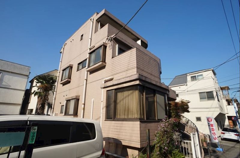 日信ビル 外観