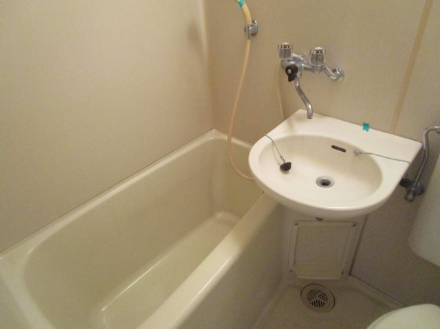 カエサル千早町 風呂画像