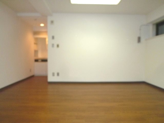 コスモ新中野 リビング