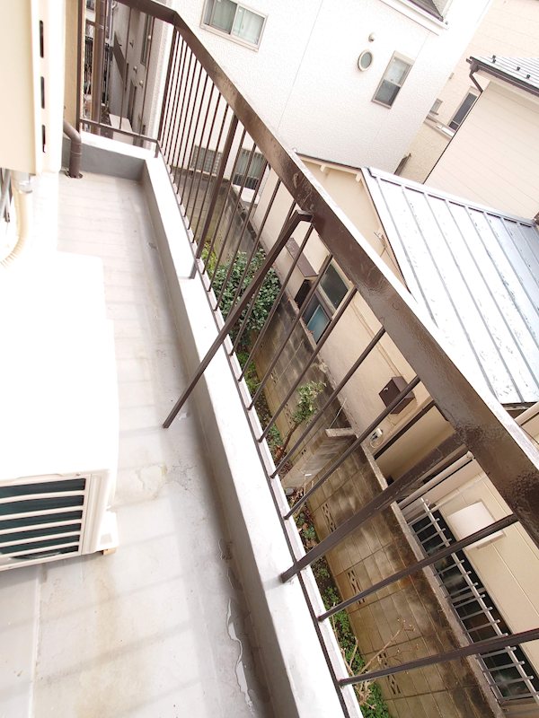 レジ東郷 ベランダ