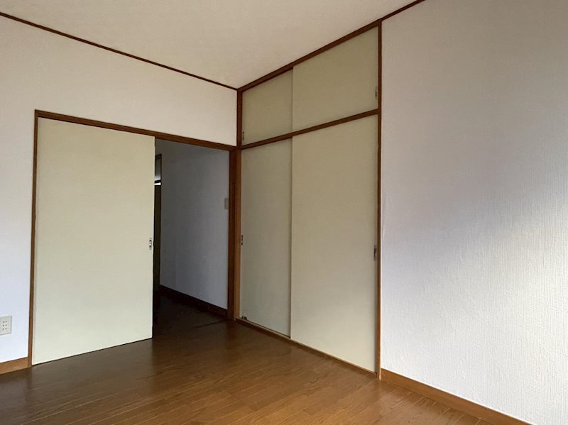 メゾン葵 ベッドルーム