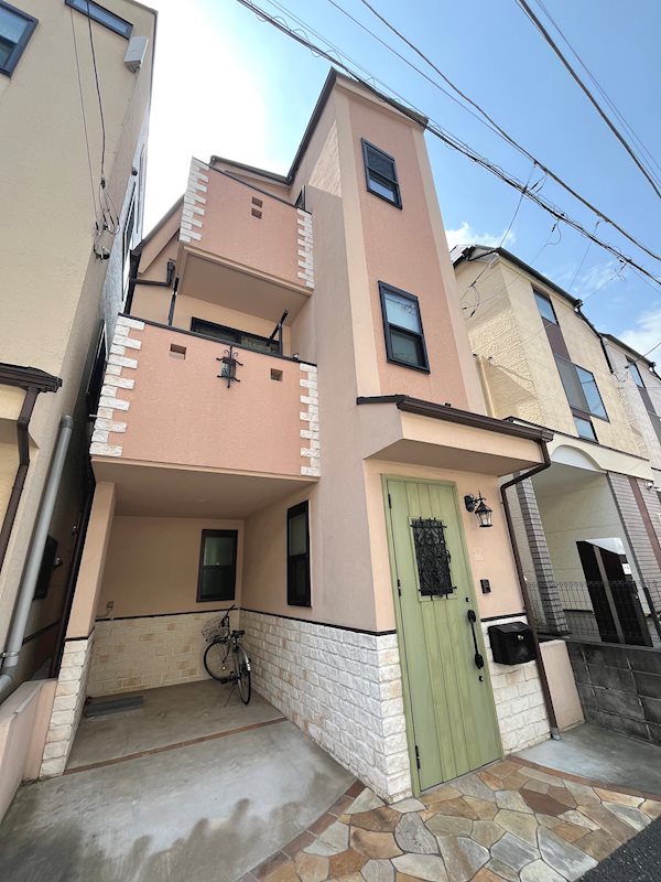 新宿区西新宿４丁目戸建 外観