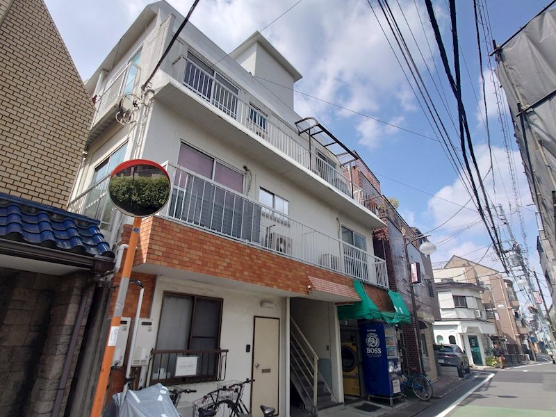 コーポ神宮B 301号室 外観